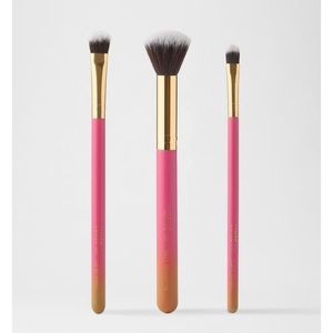 LUXIE 3 PIECE BRUSH SET